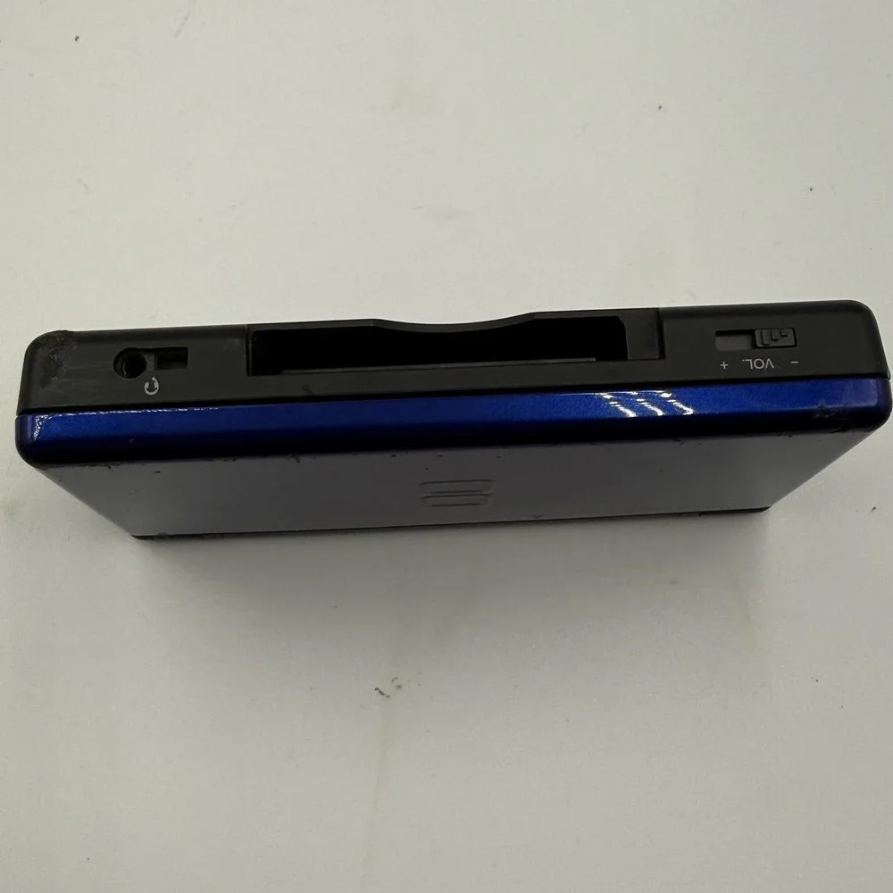 Nintendo DS Lite Cobalt Blue Console Bundle 5 Games Charger Carrying Case